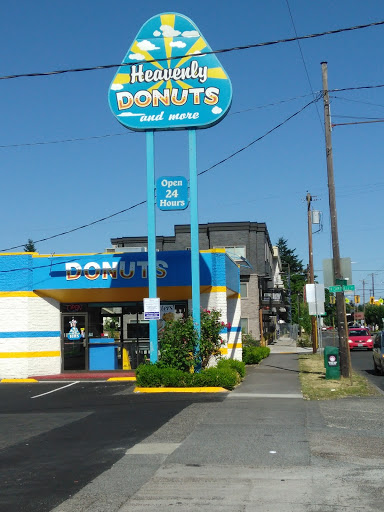 Donut Shop «Heavenly Donuts», reviews and photos, 1915 N Lombard St, Portland, OR 97217, USA