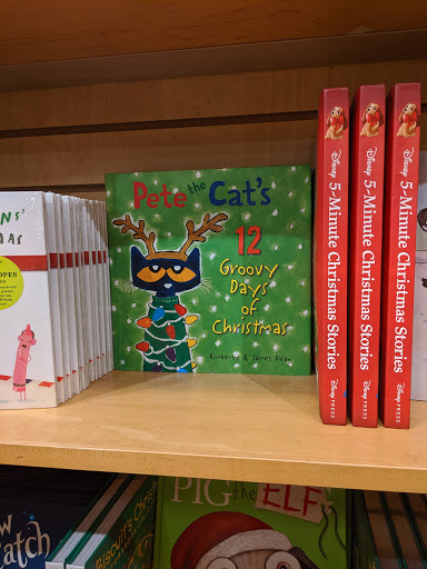 Book Store «Barnes & Noble», reviews and photos, 200 S Gary Ave, Bloomingdale, IL 60108, USA