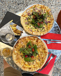 Plats et boissons du Pizzas à emporter COSMIQ Pizza - Burger à Sarlat-la-Canéda - n°10