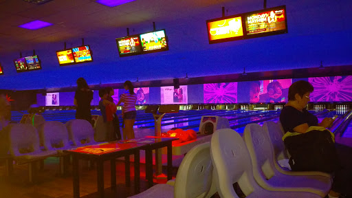 Bowling Alley «Bowlero Queens», reviews and photos, 69-10 34th Ave, Woodside, NY 11377, USA