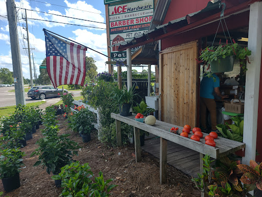Produce Market «Crossroads Produce», reviews and photos, 10463-10487 S County Rd 39, Lithia, FL 33547, USA