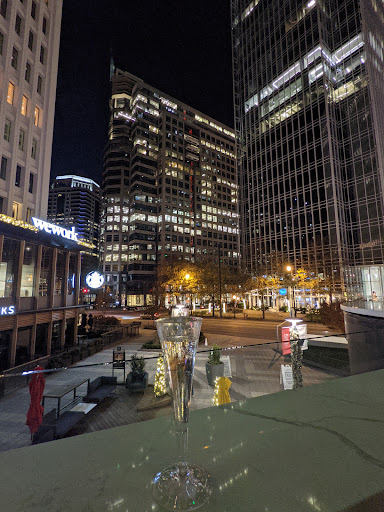 Shopping Mall «Colony Square», reviews and photos, 1197 Peachtree St NE, Atlanta, GA 30361, USA