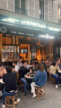 Photos du propriétaire du Restaurant français La bonne place à Paris - n°15