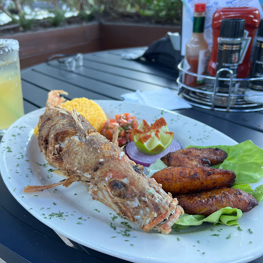 Seafood Restaurant «Sanibel Fish House», reviews and photos, 1523 Periwinkle Way, Sanibel, FL 33957, USA
