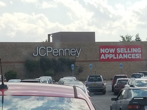 Shopping Mall «Apple Blossom Mall», reviews and photos, 1850 Apple Blossom Dr, Winchester, VA 22601, USA