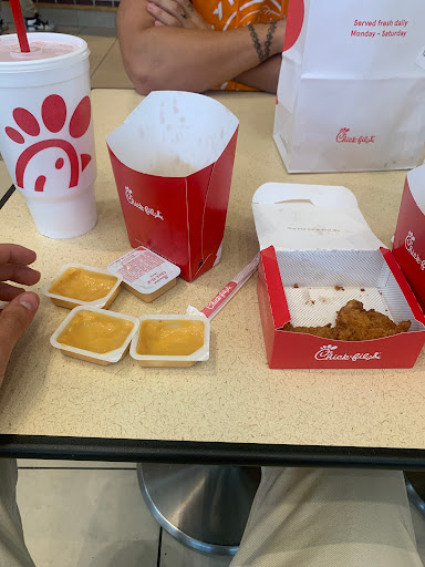 Fast Food Restaurant «Chick-fil-A», reviews and photos, 2856 E 3rd St C-9, Bloomington, IN 47401, USA