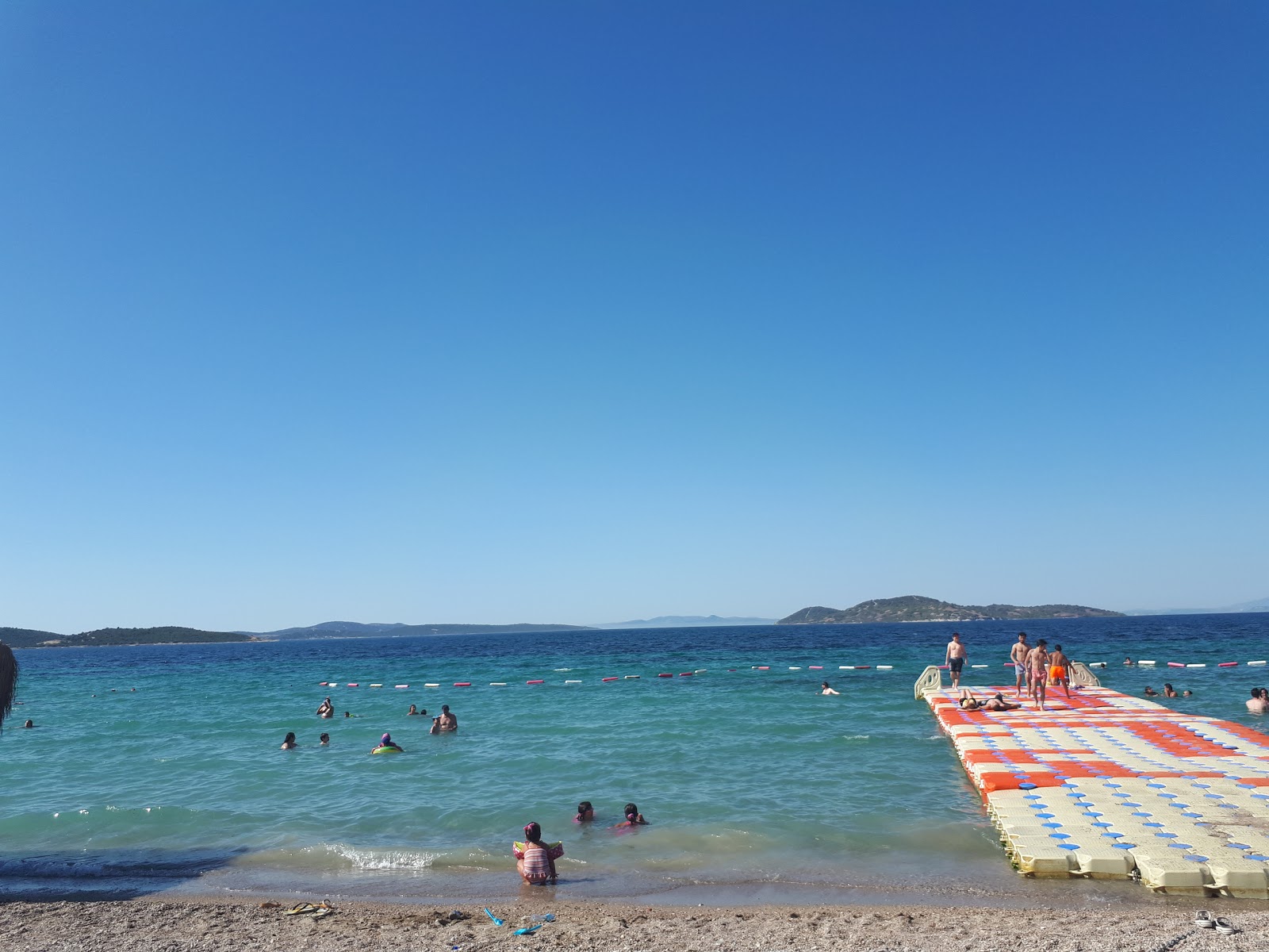 Yat Limanı Plajı'in fotoğrafı biraz temiz temizlik seviyesi ile
