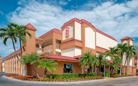 Red Roof PLUS+ & Suites Naples Downtown-5th Ave S image