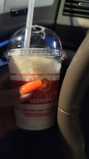 Ice Cream Shop «Cold Stone Creamery», reviews and photos, 1611 Sherman Ave, Evanston, IL 60201, USA