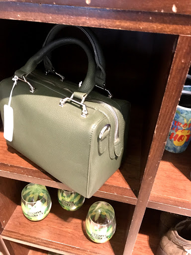 Fashion Accessories Store «Charming Charlie», reviews and photos, 5175 Deerfield Blvd, Mason, OH 45040, USA