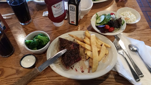 American Restaurant «Cracker Barrel Old Country Store», reviews and photos, 23030 Indian Creek Dr, Sterling, VA 20166, USA