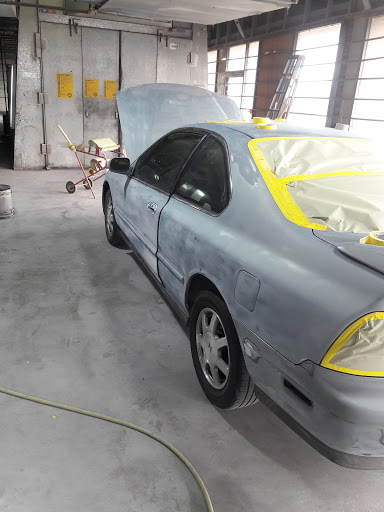 Auto Body Shop «Maaco Collision Repair & Auto Painting», reviews and photos, 1440 N Beckley St, Lancaster, TX 75134, USA