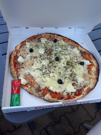 Plats et boissons du Pizzas à emporter team Pizza à Échalas - n°1