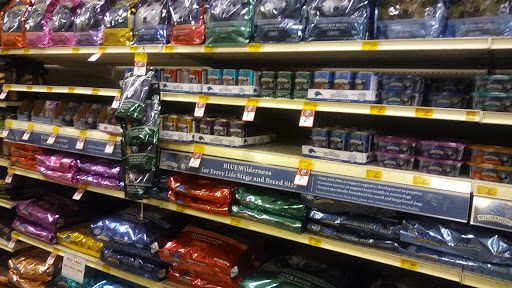 Pet Supply Store «PetSmart», reviews and photos, 934 W Street Rd, Warminster, PA 18974, USA