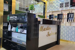 Master Saleem Unisex Saloon Zirakpur image