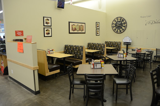 Grocery Store «Hy-Vee Mainstreet», reviews and photos, 510 E 6th St, Muscatine, IA 52761, USA