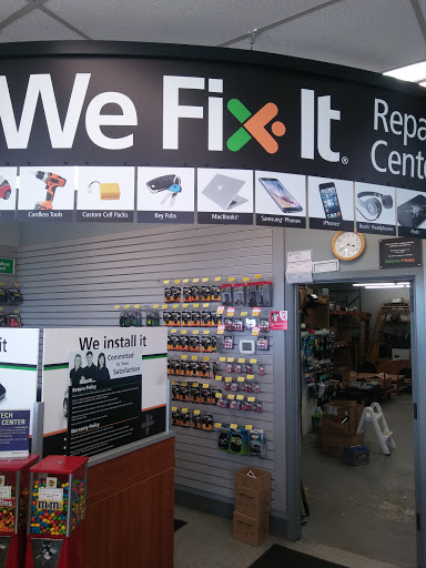 Car Battery Store «Batteries Plus Bulbs», reviews and photos, 3031 28th St SE, Grand Rapids, MI 49512, USA