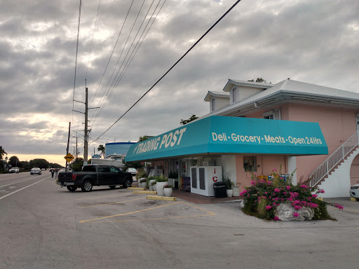 Grocery Store «The Trading Post», reviews and photos, 81868 Overseas Hwy, Islamorada, FL 33036, USA