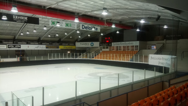 Anmeldelser af Esbjerg Skøjteklub i Esbjerg - Træningscenter