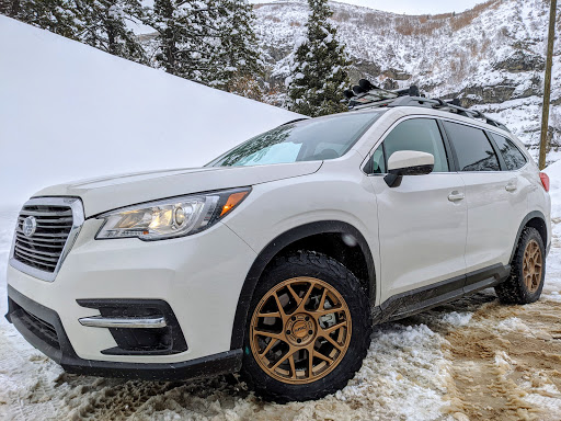 Tire Shop «Discount Tire», reviews and photos, 1325 State St, Orem, UT 84097, USA