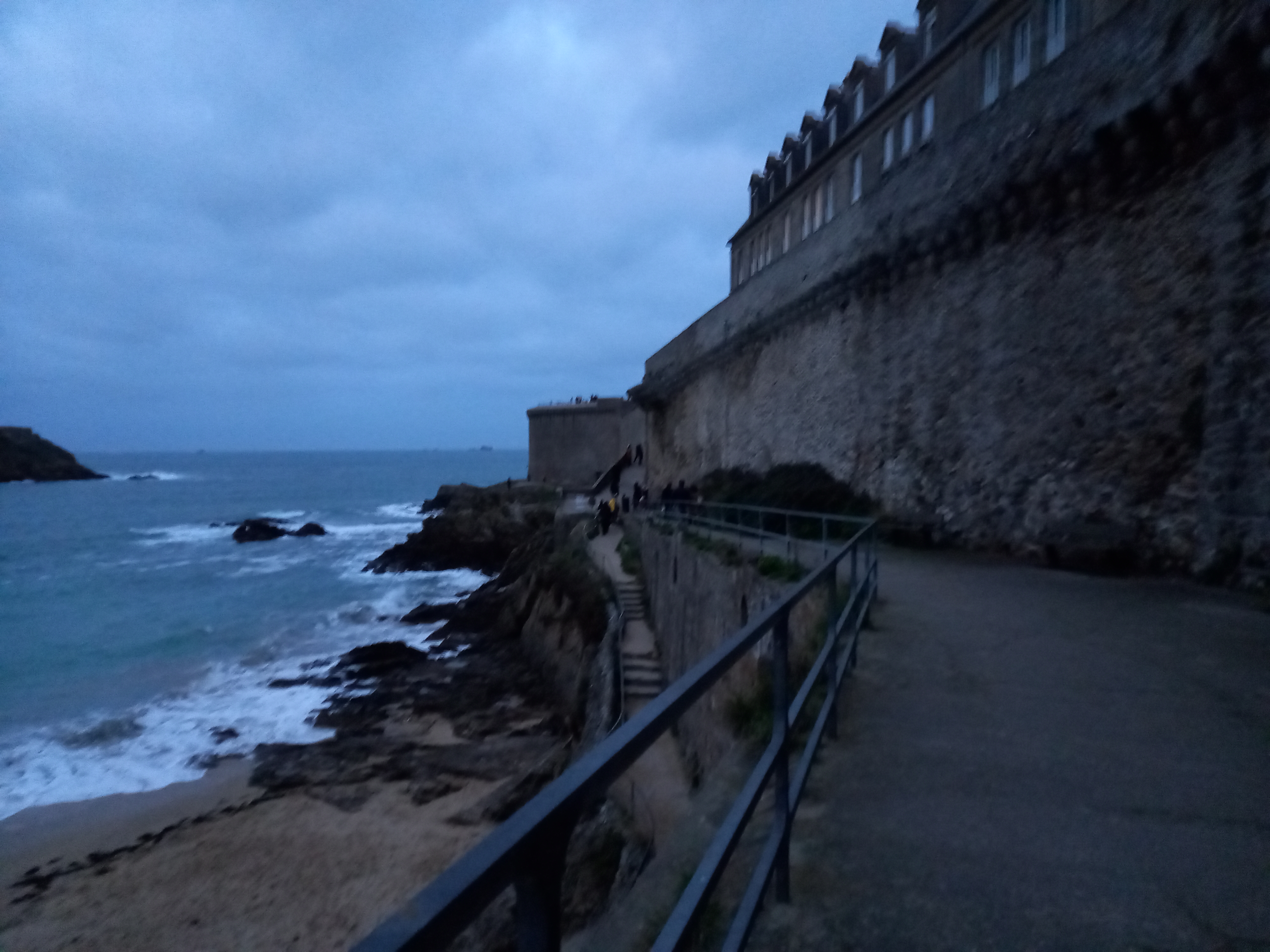 Photo n° 9 de l'avis de Dhdhjd.w fait le 26/12/2023 à 11:12