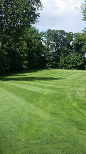 Golf Course «Hickory Nut Golf Course», reviews and photos, 23601 Royalton Rd, Columbia Station, OH 44028, USA