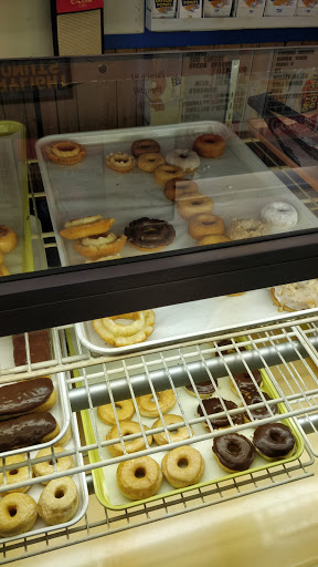 Donut shop,Dessert shop «Daylight Donuts», reviews and photos, 214 W Commercial St,Ozark, AR 72949,United States