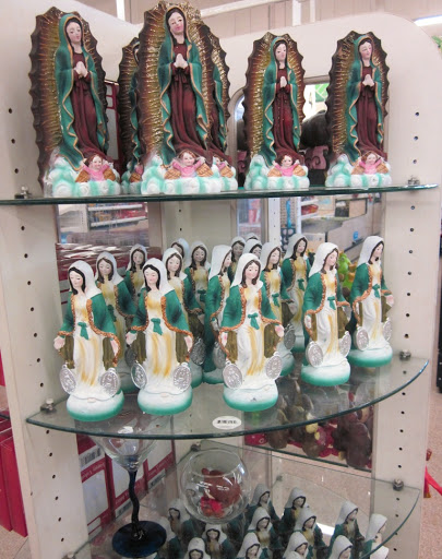 Dollar Store «Dollar Tree», reviews and photos, 1031 E Oakton St, Des Plaines, IL 60018, USA