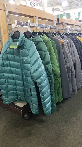 Clothing Store «L.L. Bean Outlet», reviews and photos, 1 Freeport Village Station, Freeport, ME 04033, USA
