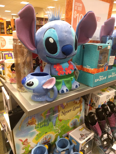 Used Book Store «2nd & Charles», reviews and photos, 3501 Paxton St, Harrisburg, PA 17111, USA