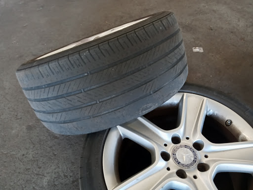 Auto Parts Store «Pep Boys Auto Parts & Service», reviews and photos, 15911 South La Grange Road, Orland Park, IL 60462, USA