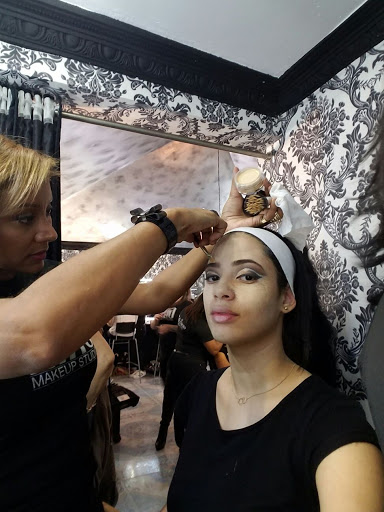 Beauty Salon «Yocasta Beauty Salon», reviews and photos, 5695 Pershing Ave, Orlando, FL 32822, USA