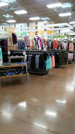 Grocery Store «Kroger Marketplace», reviews and photos, 4915 Dixie Hwy, Louisville, KY 40216, USA