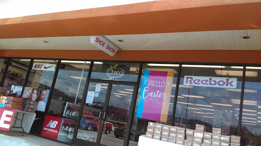 Shoe Store «Shoe Show», reviews and photos, 1134 N Gateway Ave, Rockwood, TN 37854, USA