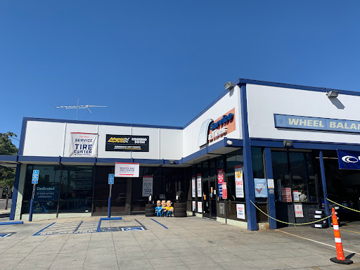 Pep Boys Auto Parts & Service, 1135 E Colorado Blvd, Pasadena, CA 91106, USA, 