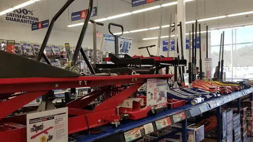 Hardware Store «Harbor Freight Tools», reviews and photos, 1291 N Hacienda Blvd, La Puente, CA 91744, USA