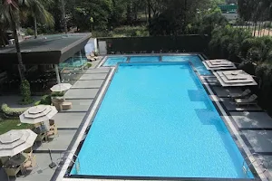 The Stadel Swimming Pool image