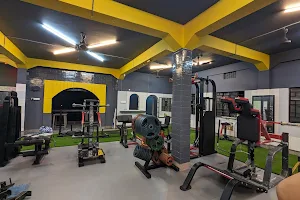 StrongFit gym image