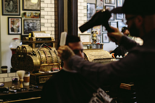 Barber Shop «Handcrafted Barbershop», reviews and photos, 1215 W Grand Ave, Chicago, IL 60642, USA