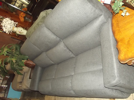 Junk Store «Family Thrift Store», reviews and photos, 1207 N Royal Ave, Front Royal, VA 22630, USA