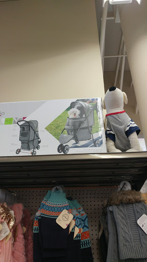 Pet Supply Store «Petco Animal Supplies», reviews and photos, 1121 5th St, Miami Beach, FL 33139, USA