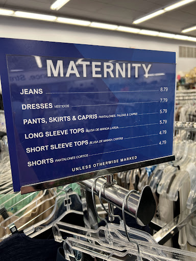 Thrift Store «Goodwill Colonial Heights Retail Store», reviews and photos