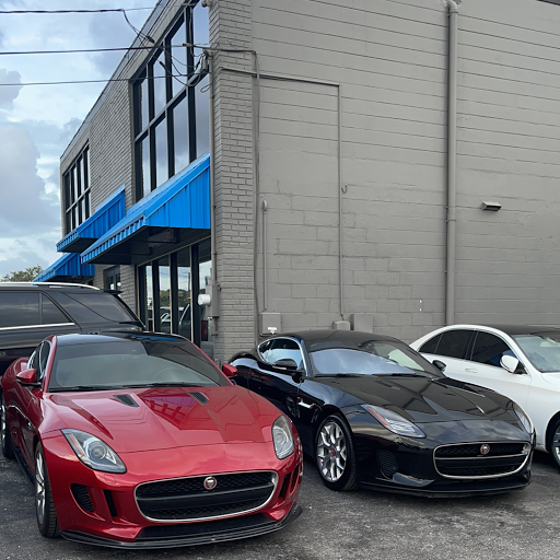 Used Car Dealer «Discovery Auto Center», reviews and photos, 10536 N Florida Ave, Tampa, FL 33612, USA