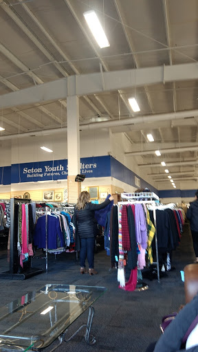 Thrift Store «Thrift Store USA», reviews and photos, 875 E Little Creek Rd, Norfolk, VA 23518, USA