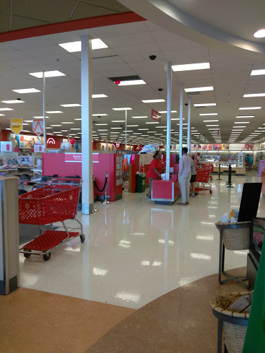 Department Store «Target», reviews and photos, 18000 Vernier Rd, Harper Woods, MI 48225, USA