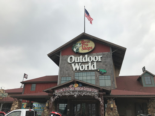 Sporting Goods Store «Bass Pro Shops», reviews and photos, 6425 Daniel Burnham Dr, Portage, IN 46368, USA
