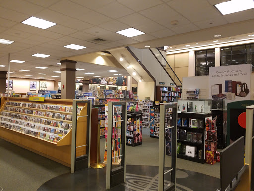 Book Store «Barnes & Noble», reviews and photos, 5555 S Virginia St, Reno, NV 89502, USA