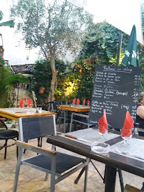 Atmosphère du Restaurant La Tasca à Vias - n°10