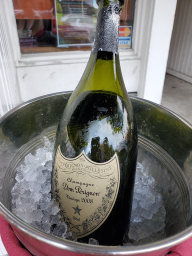 Wine Bar «The Fortunate Glass Wine Bar», reviews and photos, 29 S Front St, Wilmington, NC 28401, USA