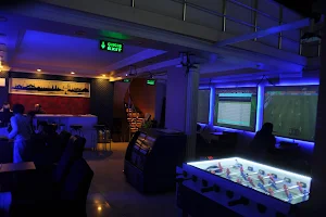 Kalabalık Playstation & Bilardo Cafe image